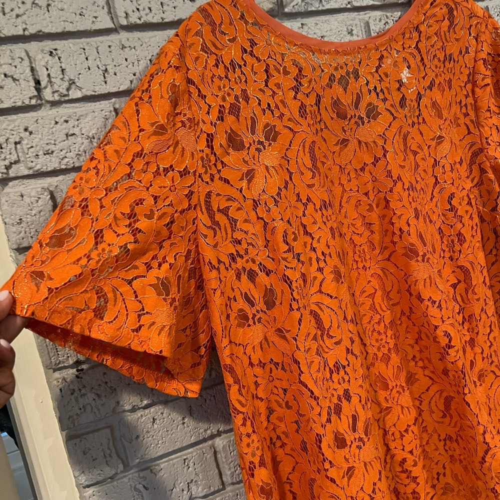 NWT  Chico’s Bright Orange Marmalade Floral Foiled Lace Short Sleeve Blouse XL - Picture 6 of 15